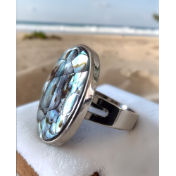Bague en nacre d'abalone ovale