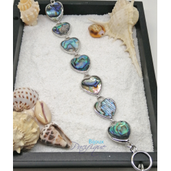 Bracelet en nacre d'abalone sept cœurs