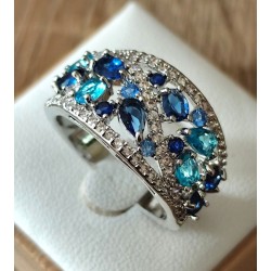 Bague pavée zirconium multicolore – anneau large élégant femme