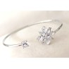 Bracelet jonc ouvert fleur zircon cubique doré acier