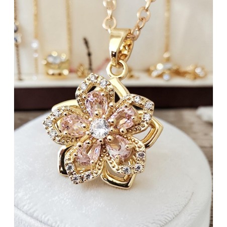Pendentif fleur pivotante zircon cubique doré — 4 coloris