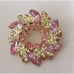 Broche couronne de fleurs